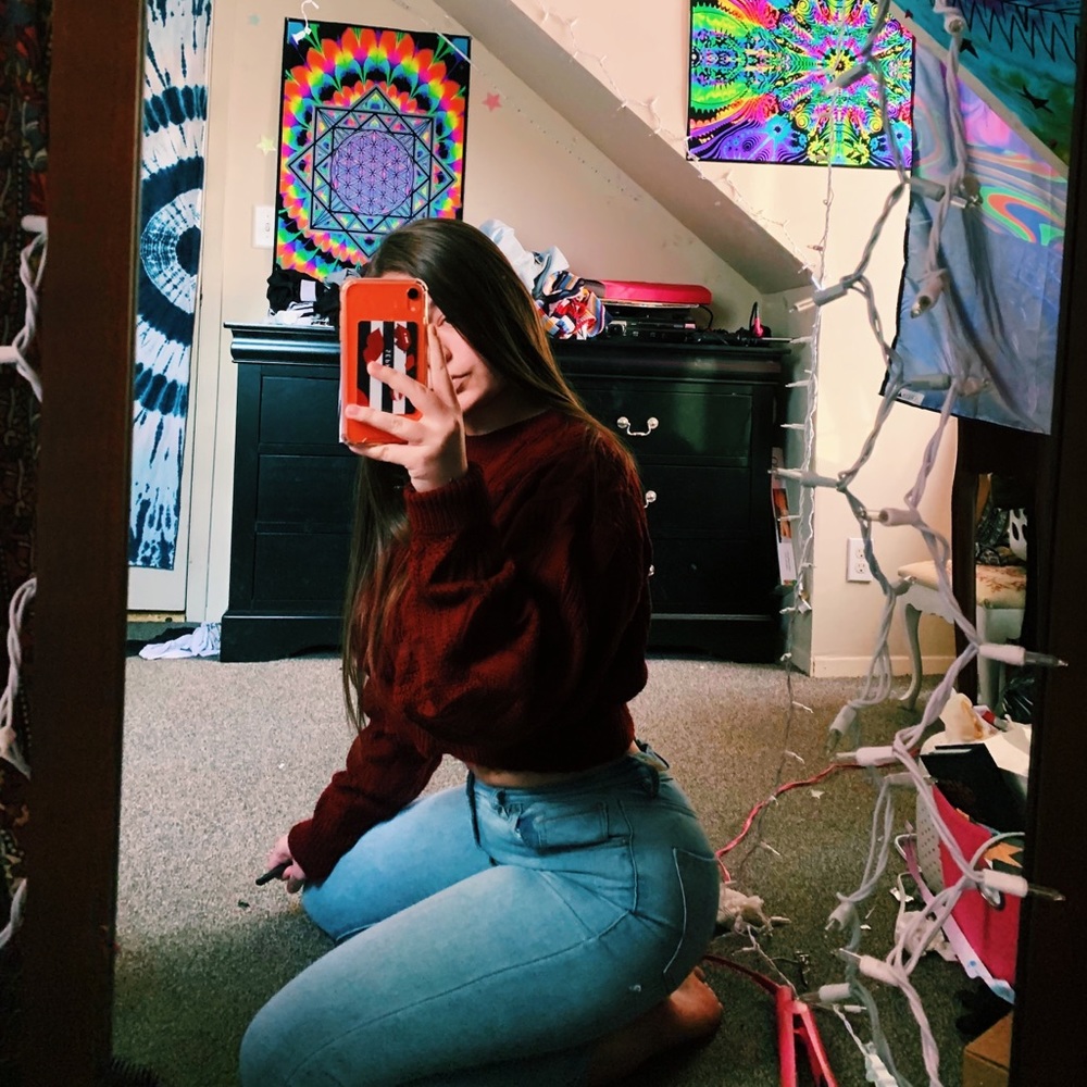 UO vintage cropped sweater